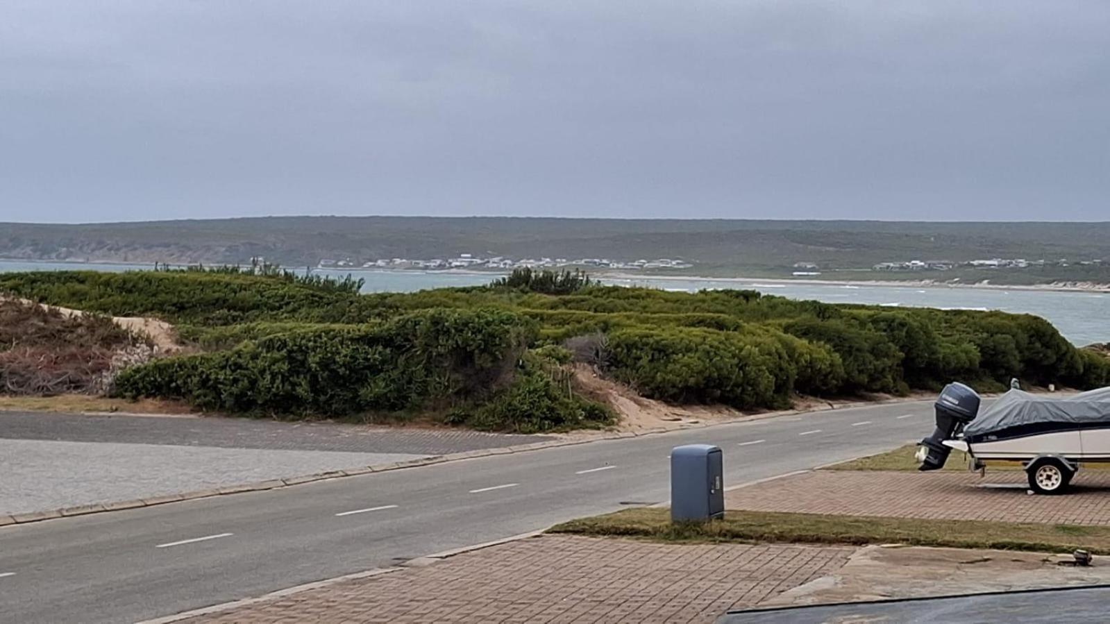 Whale Watchers Inn Witsand Exterior photo
